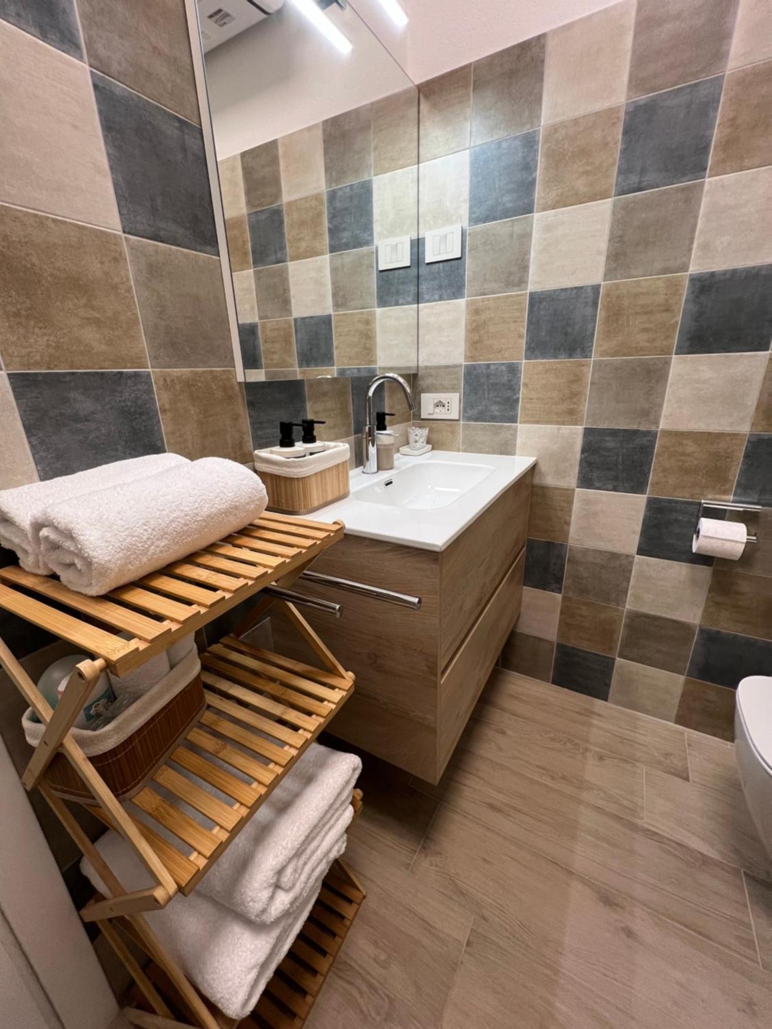 Tirano Center-325M Dal Bernina Express Apartment Екстериор снимка